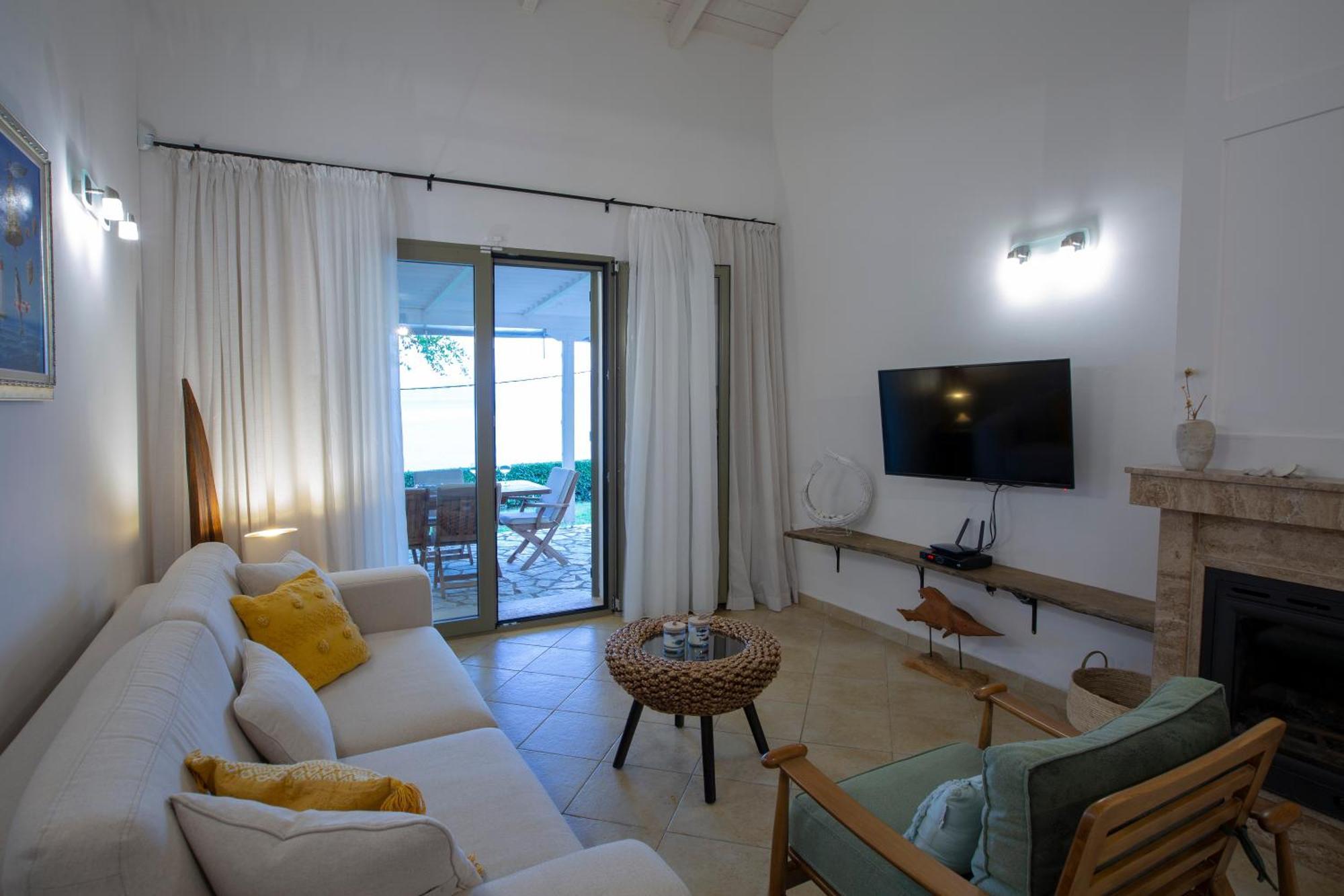Ionian Calm Villas فاسيليكي المظهر الخارجي الصورة